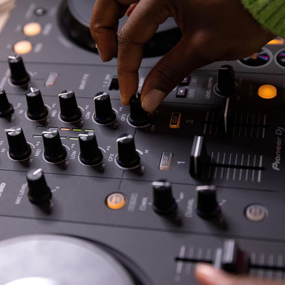 DJ DDJ-FLX4 2-Deck Controller �� Graphite
